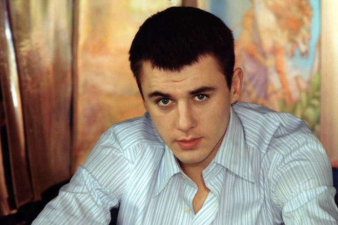 Как изменились 20 самых популярных российских актеров