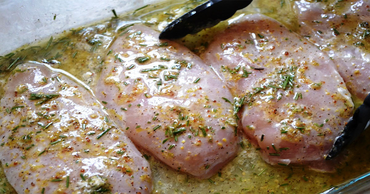 6 вариантов отменного маринада для курицы в духовке — приготовь из куриного мяса что-то необыкновенное к праздникам!