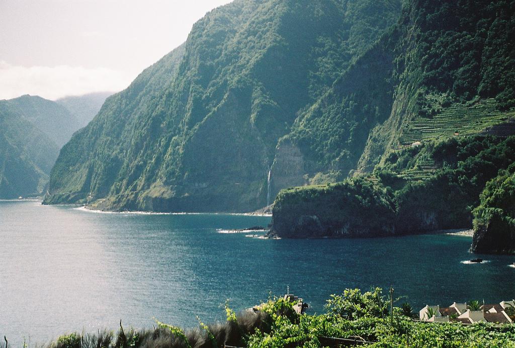 10 причин поехать на остров Мадейра (и 6 мест там же)